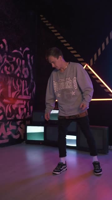 Breakdance reference clip